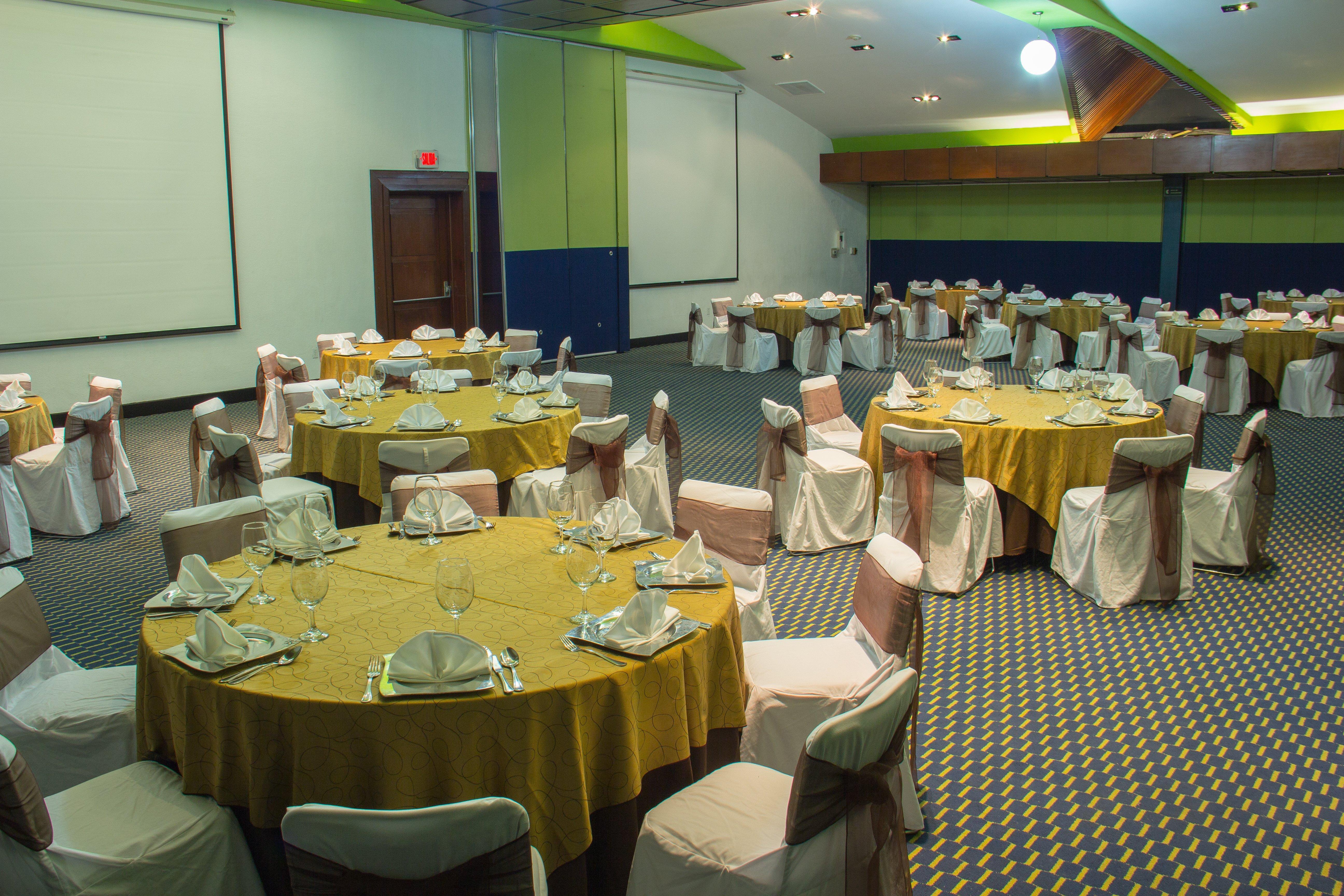 Holiday Inn Queretaro Zona Diamante By Ihg Esterno foto